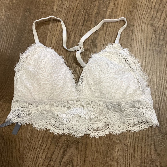 aerie Other - Aerie white lace bral pull over wireless size XS